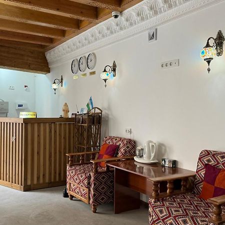 Mahbubakhon Guest House In Old City Buxoro Ngoại thất bức ảnh