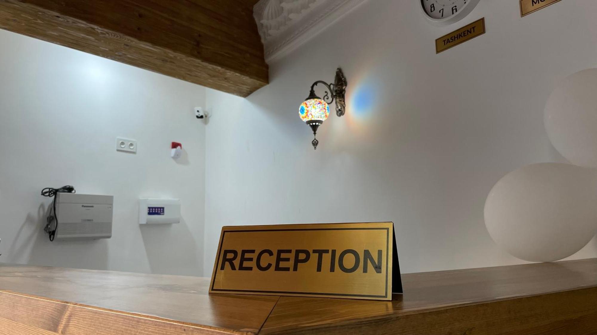 Mahbubakhon Guest House In Old City Buxoro Ngoại thất bức ảnh