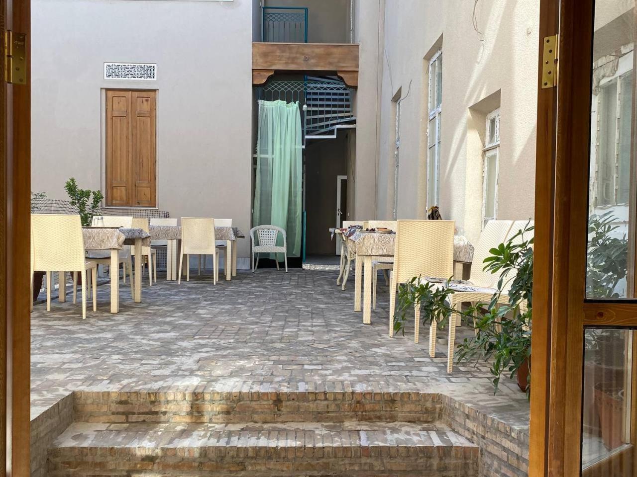 Mahbubakhon Guest House In Old City Buxoro Ngoại thất bức ảnh
